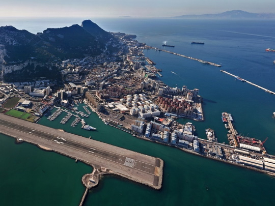 gibraltar-port-aerial-540x405 (1).jpg