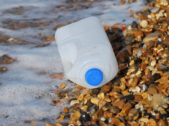 plastic-bottle-washed-ashore-andrew-pearson-540x405px.jpg